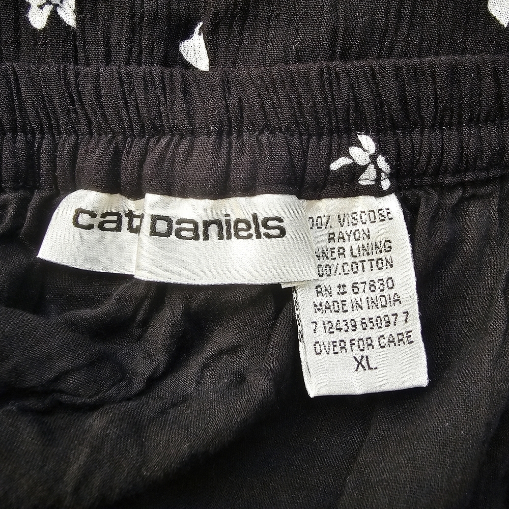 Cathy Daniels Vintage Crinkle Floral Print Maxi Skirt, Black and White, Size XL - Picture 7 of 11